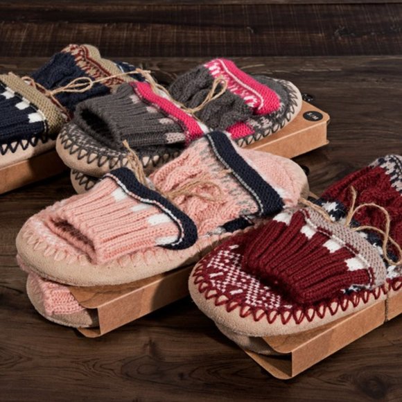 🆕Jacquard Knit Burgundy Slipper Socks -Nordic Pattern🆕 🎁 Excellent Gift! 🎁 - Picture 5 of 7